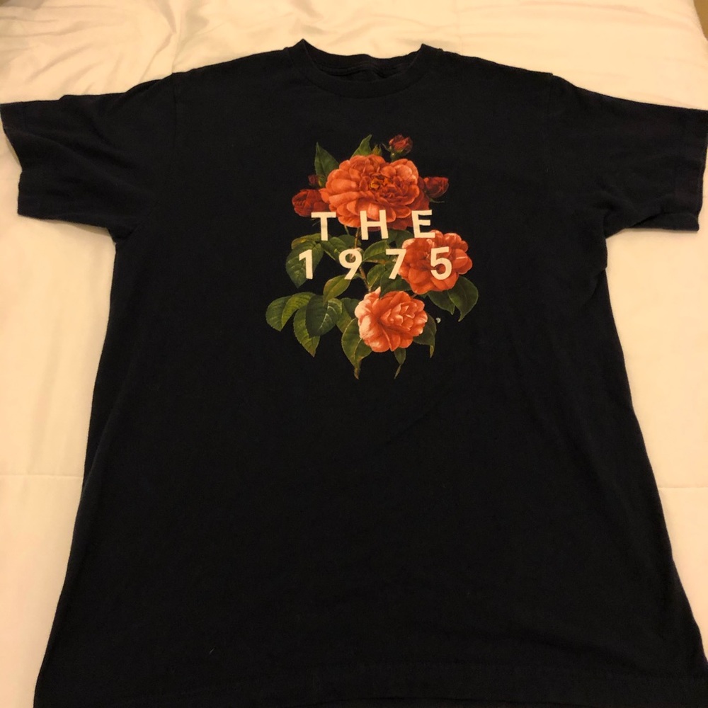 3 for $10 Hot Topic The 1975 Tee